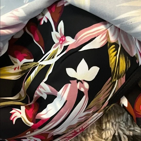 NWOT Cocoship Black Floral Two-Piece Bikini Set - Picture 6 of 11